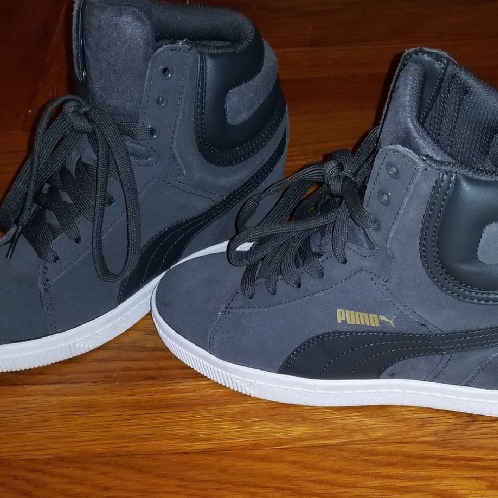 PUMA wedge sneakers size 6